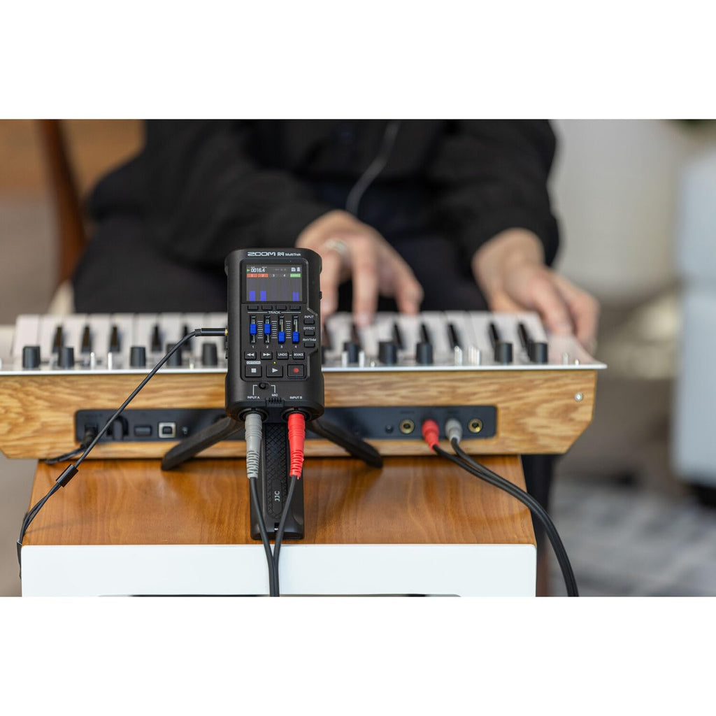 4-Track 32-Bit Float Portable Audio Recorder K736749