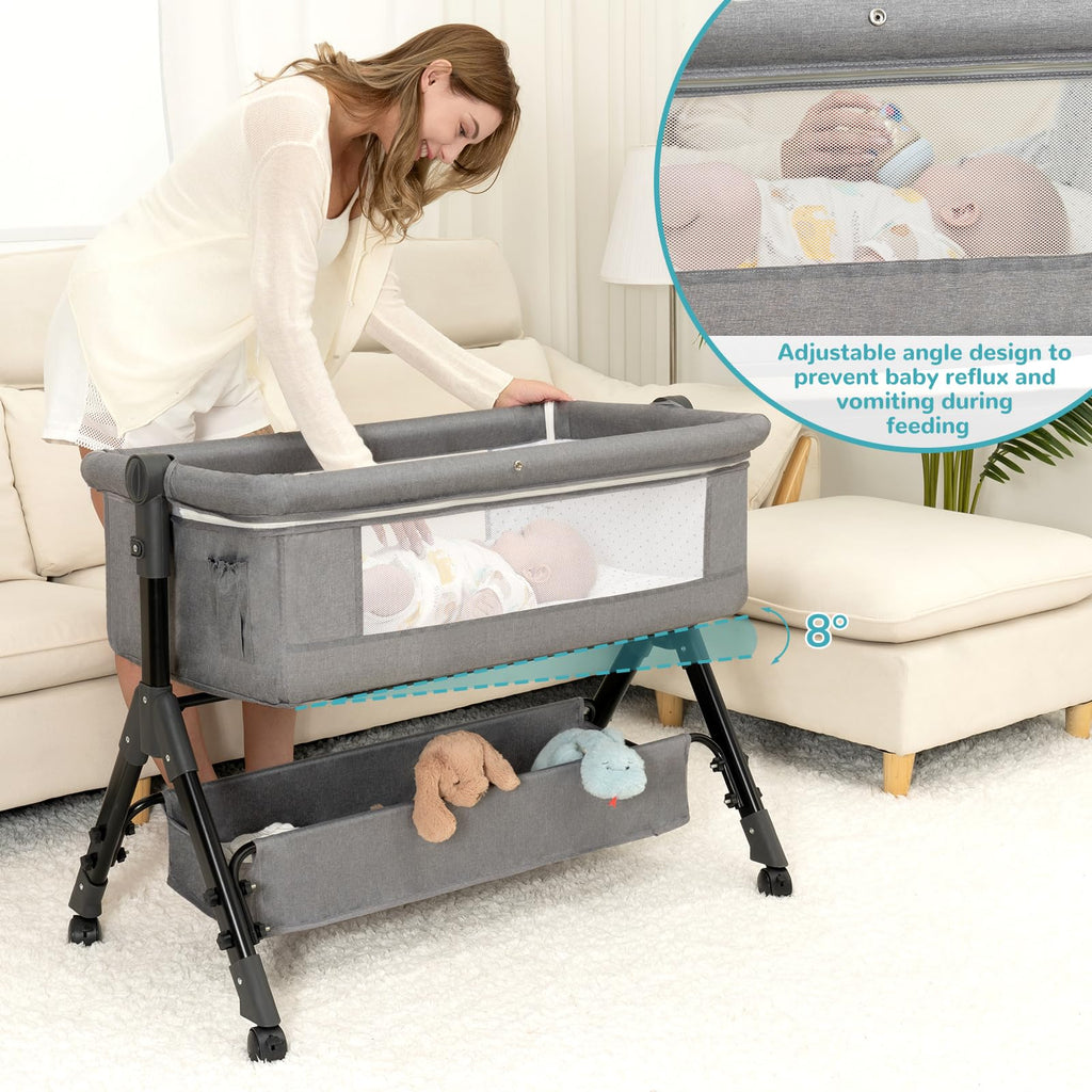 3 in 1 Adjustable Baby Bassinet with Wheels and Storage Basket S8509